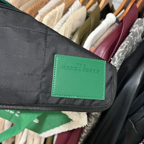 MARC JACOBS The Tote Bag Medium Suede & Sherpa Trim - Picture 7 of 16